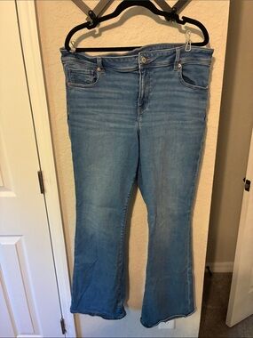 American Eagle Outfitters Medium Wash Flare Jeans